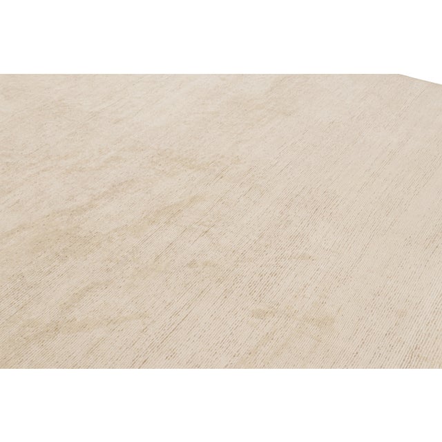 Contemporary Rug & Kilim’s Contemporary Textural Rug in Beige, Cream and White Tones For Sale - Image 3 of 8