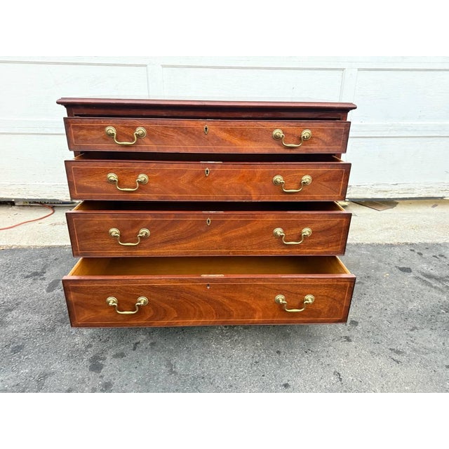 Vintage Georgian Chippendale Style Inlaid Flame Mahogany Chest of Drawers by Md. Colony For Sale In Washington DC - Image 6 of 17