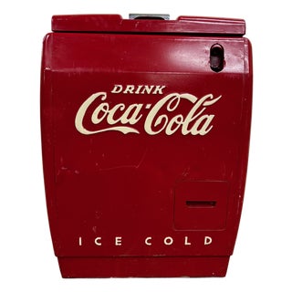 Vintage C. 1940s Westinghouse Coca-Cola Bottle Cooler For Sale