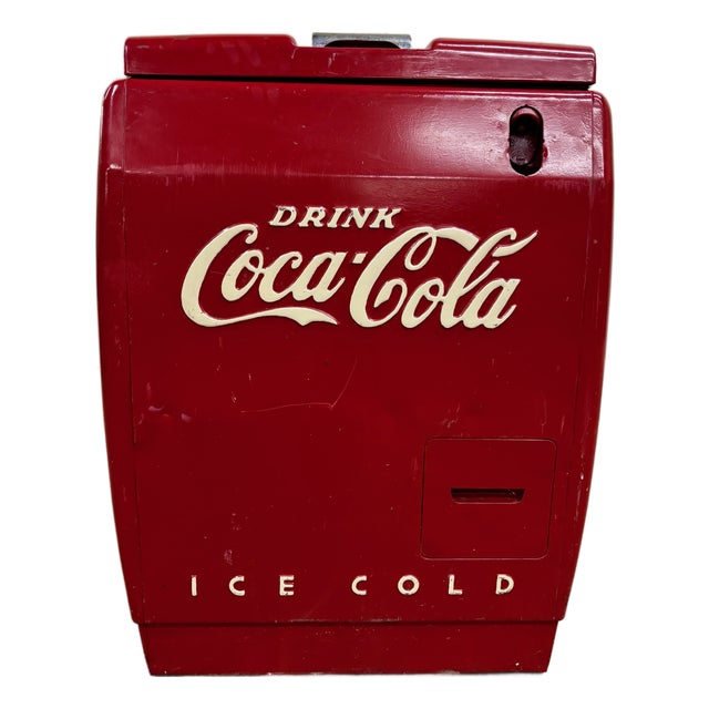Vintage C. 1940s Westinghouse Coca-Cola Bottle Cooler For Sale