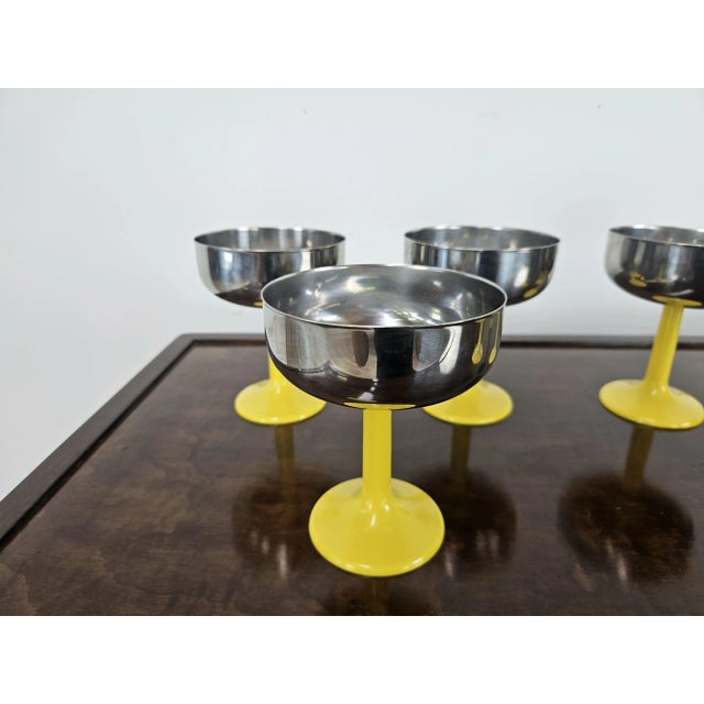 Mid-Century Modern Vintage Plastic and Metal Ice Cream Cups, 1970s, Set of 8 For Sale - Image 3 of 8