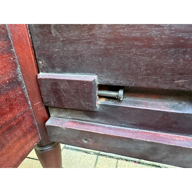 Late 19th Century Antique DuncanPhyfe Mahogany Four-Poster Twin Bed Frame Set For Sale - Image 5 of 18