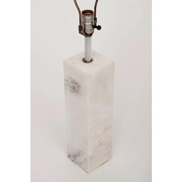 Mid-Century Modern Marble Lamp in the Manner of t.h. Robsjohn-Gibbings For Sale - Image 3 of 9