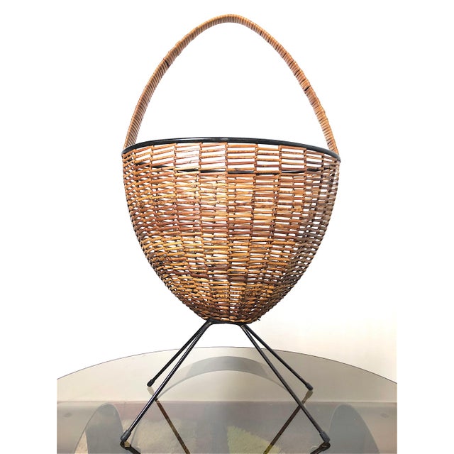Vintage Wicker and Metal Magazine Rack, 1960s For Sale - Image 13 of 13