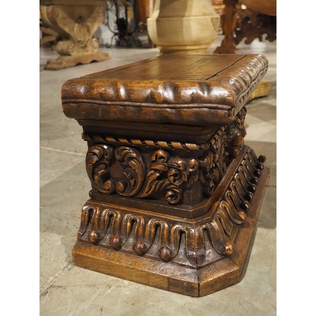 Renaissance 17th Century Oak Carved Socle Pedestal From Northern Italy For Sale - Image 3 of 17