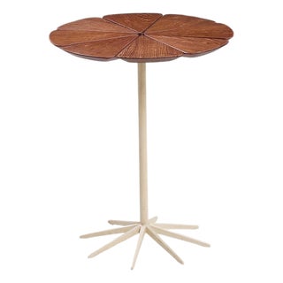 Richard Schultz for Knoll Mid Century Petal Side Table For Sale