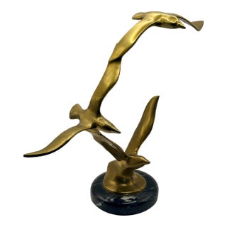 Vintage Mid-Century Modern Brass Seagulls in Flight Sculpture on Marble Base For Sale