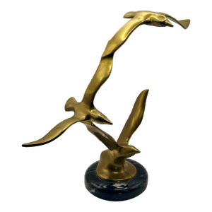 Vintage Mid-Century Modern Brass Seagulls in Flight Sculpture on Marble Base