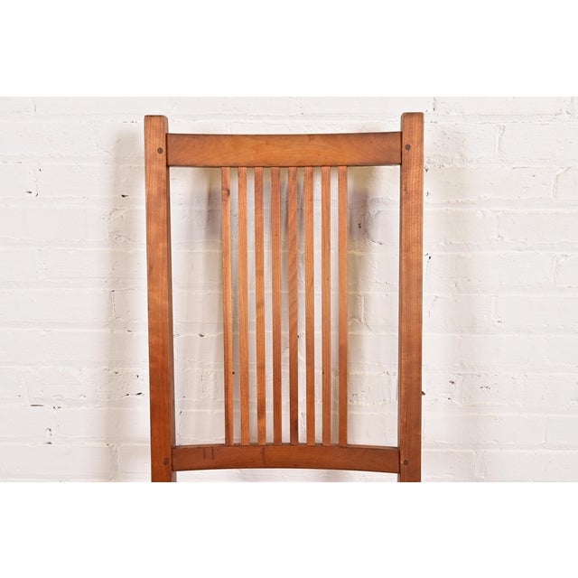 Stickley Mission Arts & Crafts Cherry Wood Spindle Back Dining Chairs, Set of Four For Sale In South Bend - Image 6 of 14