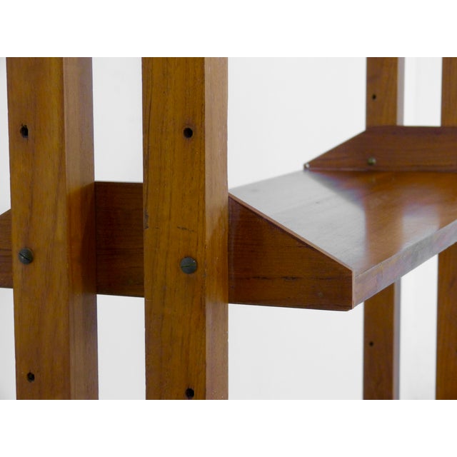 1960s Mid-Century Modern Italian Freestanding Teak Modular Bookshelf, 1960s For Sale - Image 5 of 10