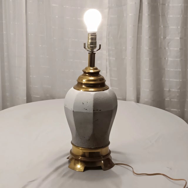 Vintage MCM White and Grey Color Ceramic and Brass Table Lamp . This lamp is a wonderful combo of traditional style with a...