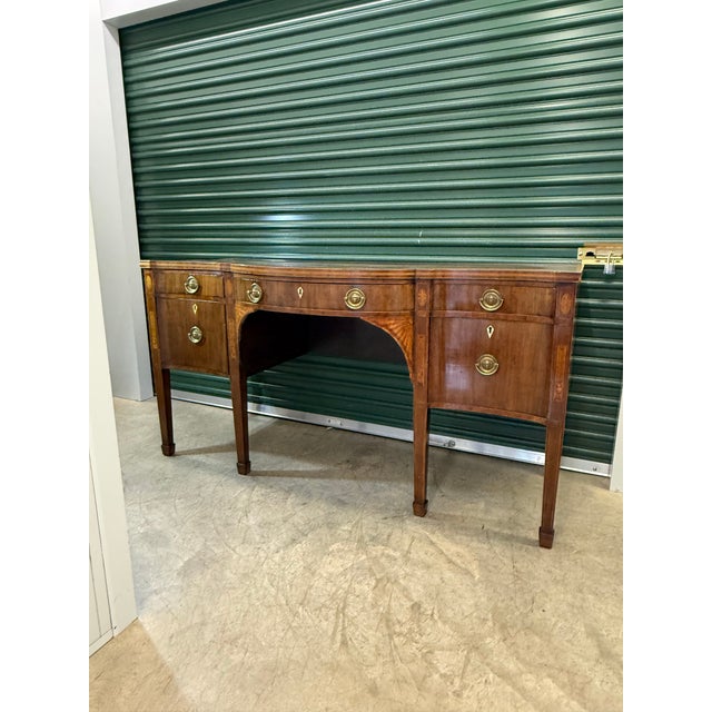 Antique Federal Inlaid Mahogany Serpentine Sideboard, Circa 1800 For Sale - Image 4 of 10
