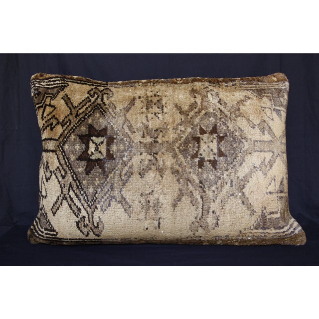 Shabby Chic Muted Tone Oushak Rug Pillow – Vintage Turkish Lumbar Cushion -23'' X 32'' For Sale - Image 3 of 12