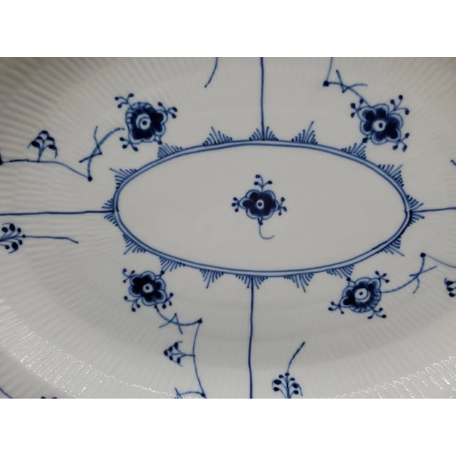 Royal Copenhagan Vintage MCM Royal Copenhagen Blue Fluted Plain Serving Platter Oval 14" For Sale - Image 4 of 4