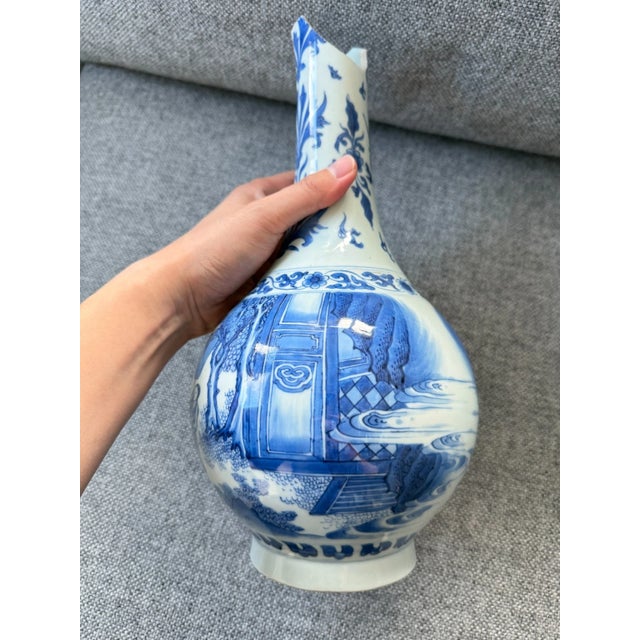 Blue Important 17th Century Chinese Blue and White Figural Vase – Transitional Period – Scholars in Landscape – Rare Antique For Sale - Image 8 of 10