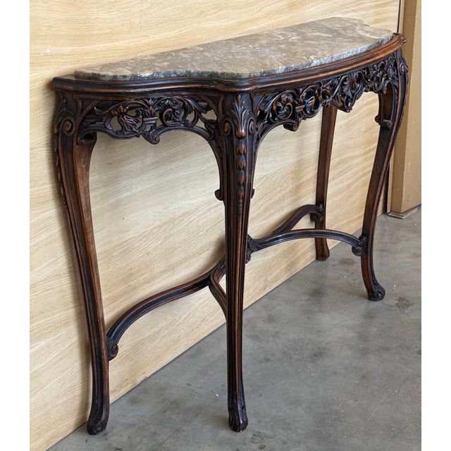Early 20th Century French Regency Carved Walnut Console Table with Polychrome details and marble top For Sale - Image 4 of 18