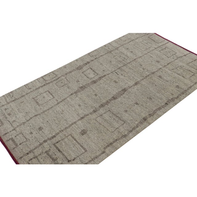 Hand-knotted in wool, this 6x11 rug is a new addition to the Moroccan Collection by Rug & Kilim. On the Design This rug...