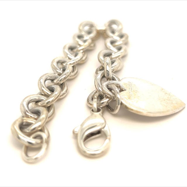 Metal 1990s Tiffany & Co Estate Bracelet with Heart Charm Sterling Silver 7" For Sale - Image 7 of 9
