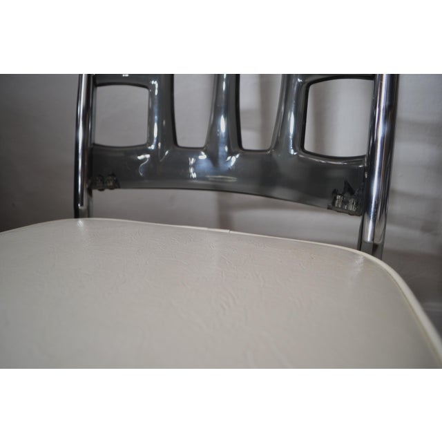 1970s Vintage Stoneville Furniture Nc Lucite Brutalist Dining Chairs- a Pair For Sale In Rochester - Image 6 of 7