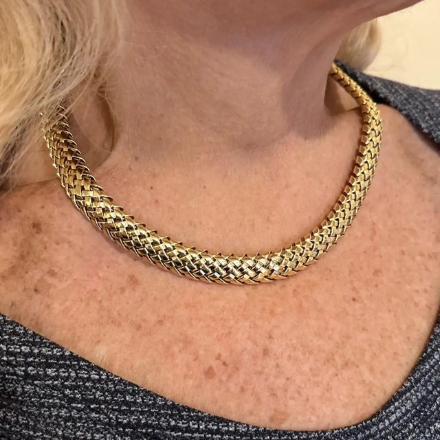Vintage Tiffany & Co. Vannerie Basket Weave Yellow Gold Necklace For Sale - Image 15 of 17