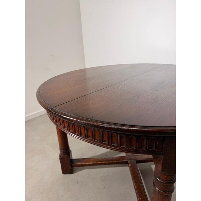 New England Oval Extendable Dining Table For Sale - Image 3 of 8