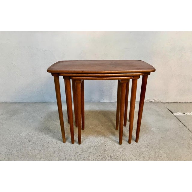 Boat-Shaped Teak Nesting Side Tables, Set of 3 For Sale - Image 9 of 18