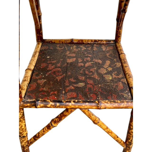 Antique Scorched Bamboo Chinoiserie Side Table With Hand-Painted Lacquer Top, Early 20th Century For Sale - Image 15 of 18