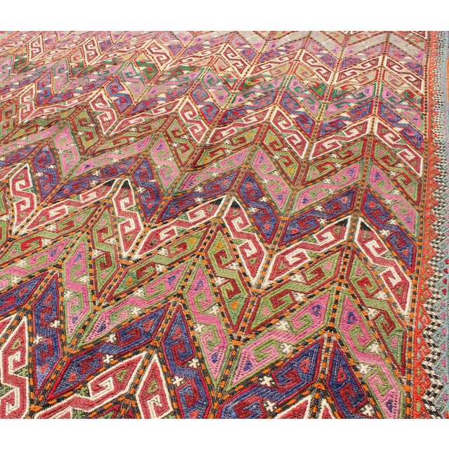 Mid 20th Century Colorful Vintage Turkish Embroidered Flat-Weave With All-Over Tribal Design For Sale In Atlanta - Image 6 of 13