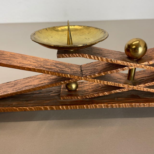 Brutalist Copper and Brass Candleholder in the style of Hagenauer, Austria, 1950s For Sale - Image 6 of 18