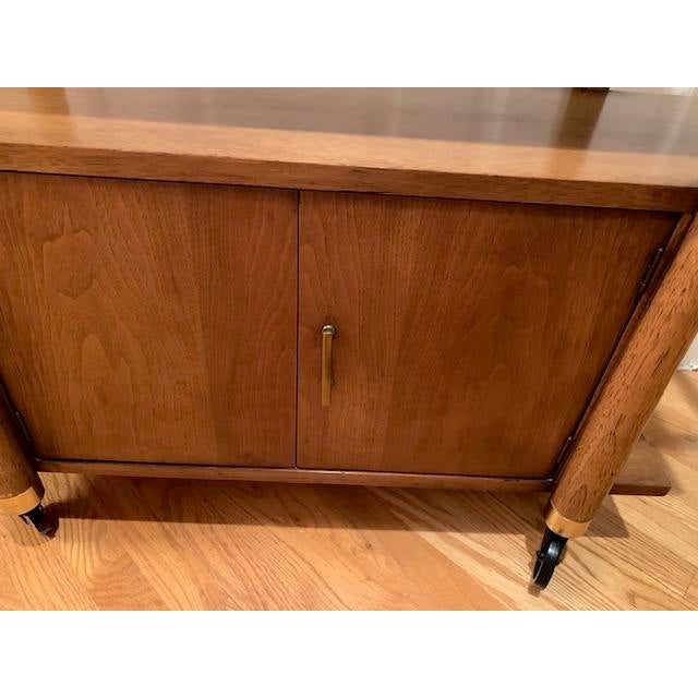 Drexel Biscayne Mid Century Bar Cart Storage Cabinet on Wheels For Sale In Portland, OR - Image 6 of 18