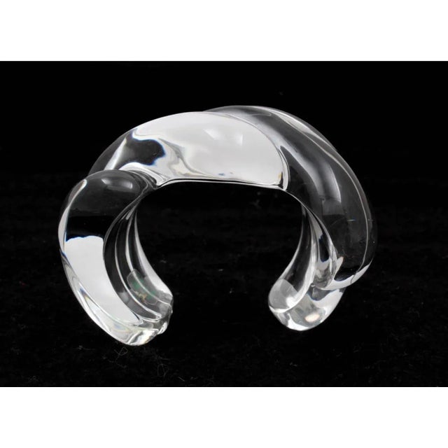 1980s 1980s Mikal-Jon Bayanihan Modernist Lucite Bracelet For Sale - Image 5 of 8