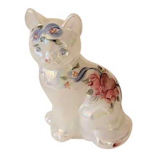 Fenton Cat Hand Painted by Smith, Hearts & Flowers For Sale