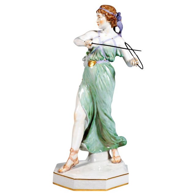 Large Art Nouveau Lady Ring Thrower Figurine attributed to R. Boeltzig for Meissen, 1924 For Sale - Image 12 of 12