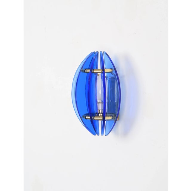 Brass and Blue Murano Glass Wall Sconce attributed to Galvorame, Italy, 1970s For Sale - Image 6 of 12