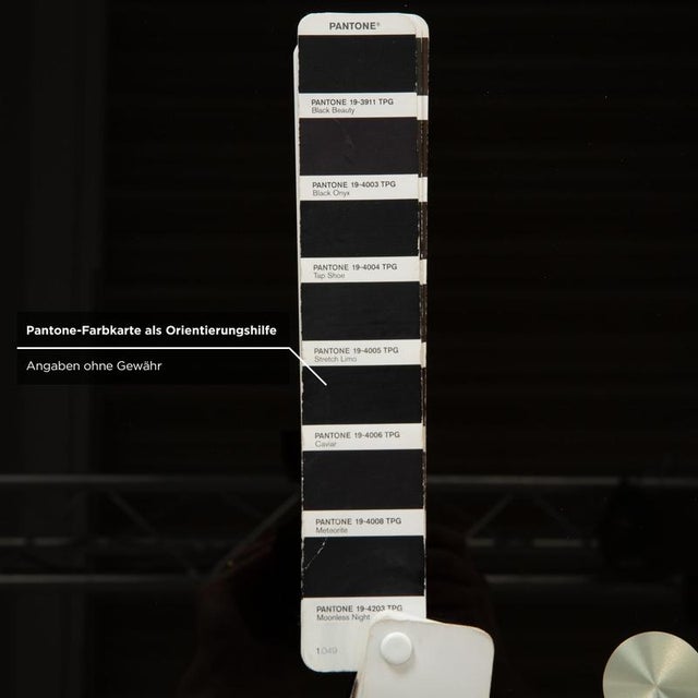 CL 1552 Glass Sideboard in Red For Sale - Image 10 of 17