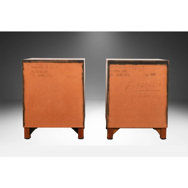 Drexel MidCentury Pair of Nightstands/Side Tables Drexel Modulus Collection For Sale - Image 4 of 17