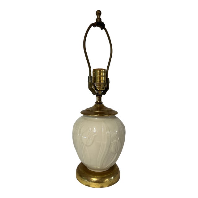 Vintage Lenox Off White With Tulip Design Small Table Lamp For Sale