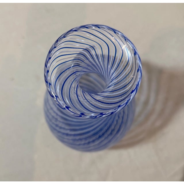 1960s Vintage 20th Century Turkish Pasabahce Blue Spiral Pattern Hand Blown Glass Vase For Sale - Image 5 of 9