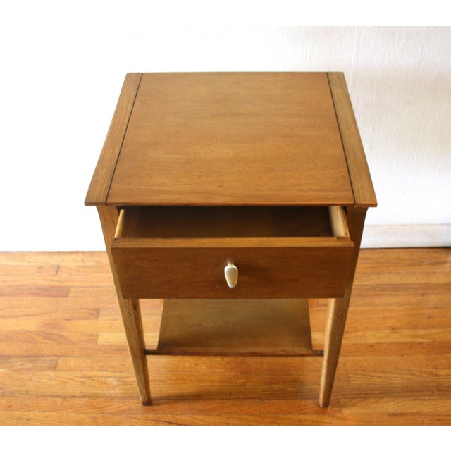 Mid-Century Modern Mid Century Modern Drexel Profile Side End Table Nightstand by John Van Koert For Sale - Image 3 of 4