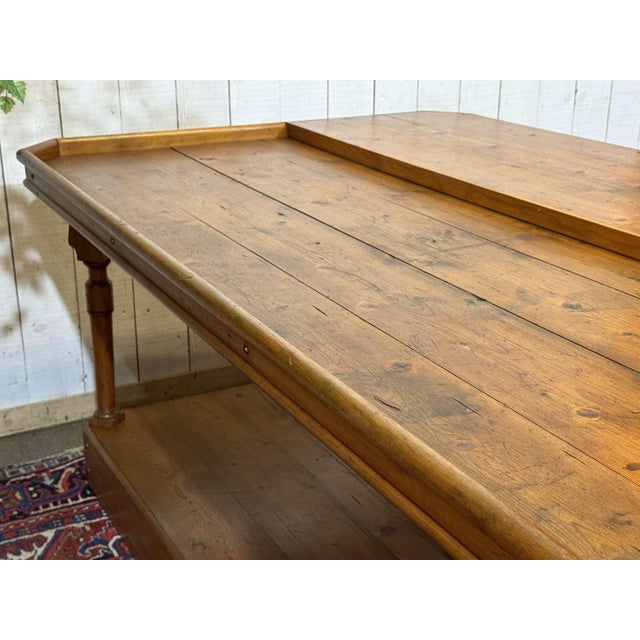 19th Century English Trades Table in Fir Wood For Sale - Image 17 of 18