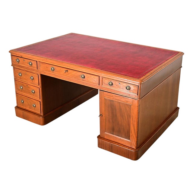 French 19th Century Mahogany & Leather Partners Desk For Sale