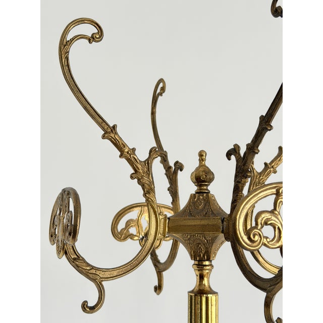 Vintage Italian Brass Hall Tree with Marble Sphere and Rotating Crown, 1960s For Sale - Image 4 of 18