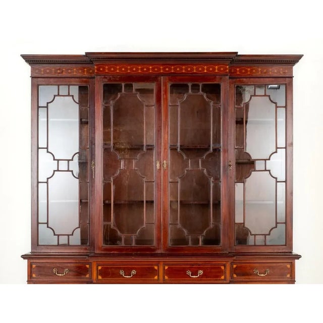 Regency Breakfront Bookcase in Mahogany from Lambs and Co., 1880s For Sale - Image 5 of 8