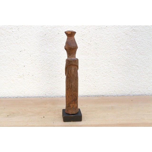 19th Century The Silent Observer, Antique African Tribal Sculpture For Sale - Image 5 of 9