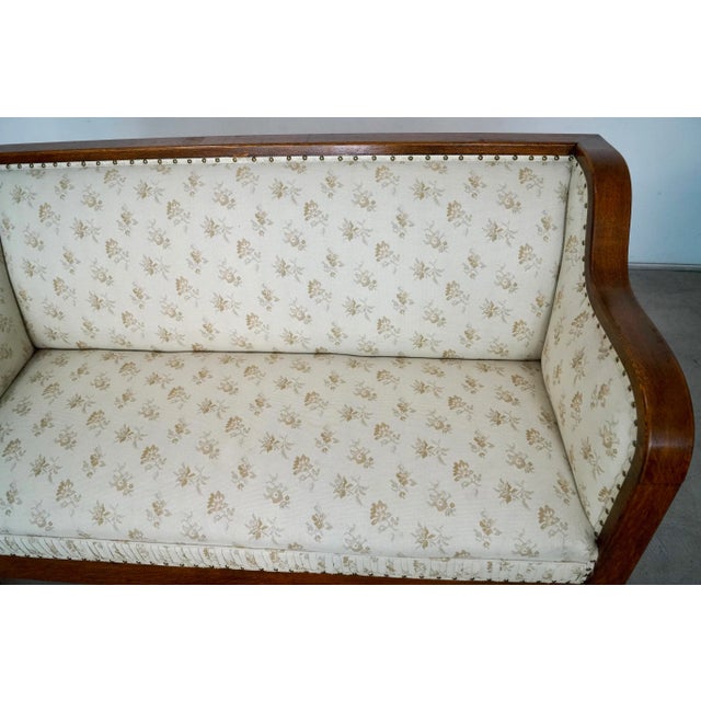 Early 1900’s Arts & Crafts Quarter-Sawn Oak Mission Sofa For Sale - Image 10 of 12