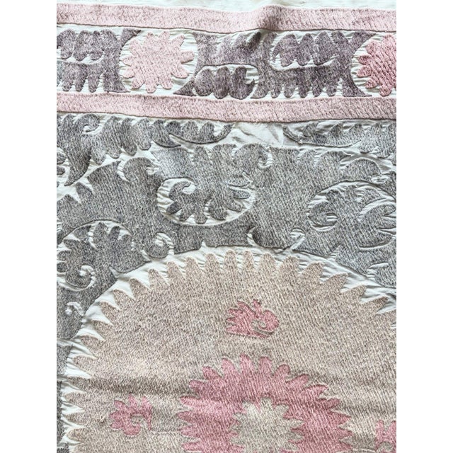 1960s Boho Uzbek Suzani Tapestry 4'4'' X 4'8'' For Sale - Image 5 of 6