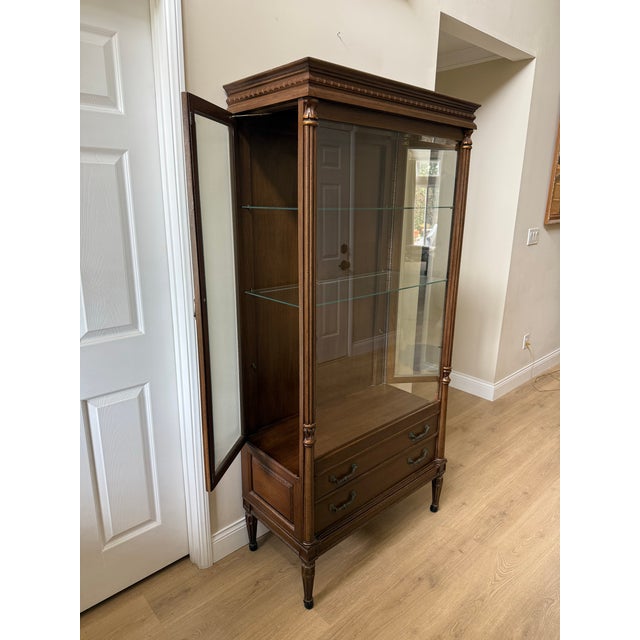 Brown 1910s Display Cabinet For Sale - Image 8 of 8