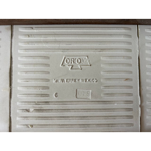 Late 20th Century Vintage Mexican Monterrey Tile & Carved Wooden Tray For Sale - Image 5 of 9