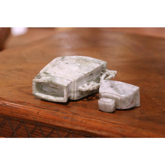 20th Century Chinese Carved Jade Covered Vase With Pierced Handles For Sale - Image 13 of 13