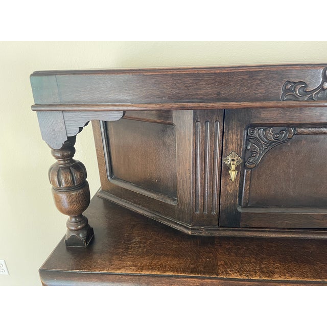Early 20th Century Antique 1920s Jacobean Revival Carved Oak Court Cupboard Buffet For Sale - Image 5 of 5